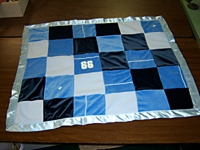 Blue Mountains Quilters, Memory quilt from shirts.